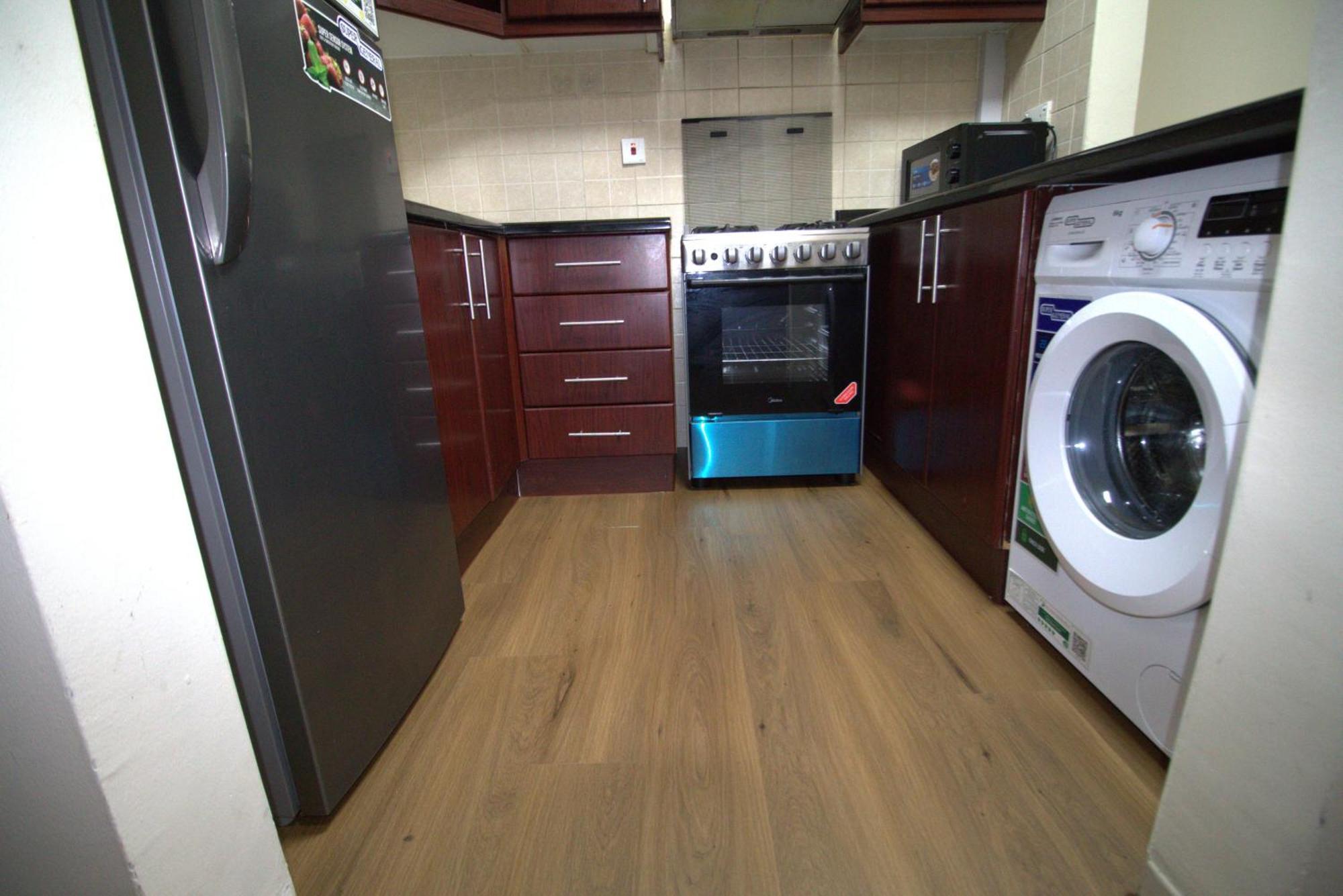 Druvya Homes, Bld Dg059, Street No,4 Discovery Gardens, Close To The Gardens Metro 3 Minutes Walkable Dubai